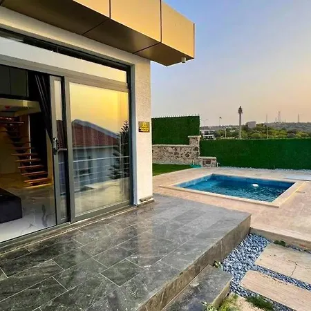 Costa Linn Premium Çeşme